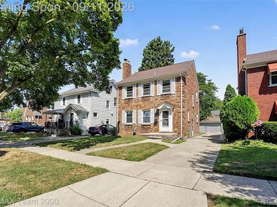 21726 Gregory St
