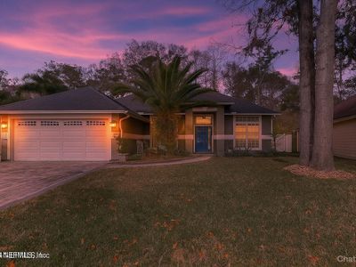 5273 OXFORD CREST Drive