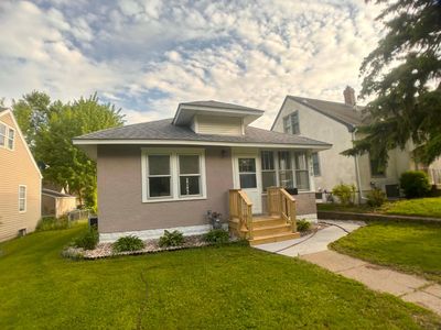 1170 Minnehaha Ave W