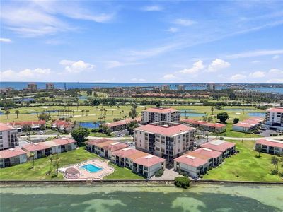 6177 SUN BOULEVARD #109