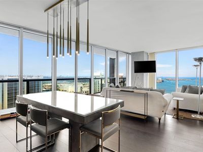 495 Brickell Ave APT 4502