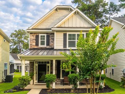 112 Turner Field Way