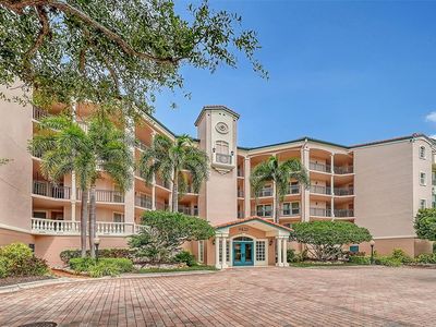 5420 Eagles Point Cir APT 206