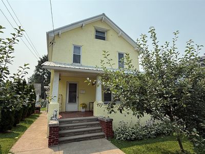 129 Moeller St