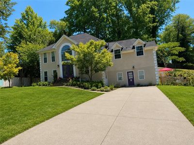 Property at 809 Pine Ridge Bnd, Stone Mountain, GA