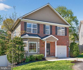 3369 Monterey Ln SE
