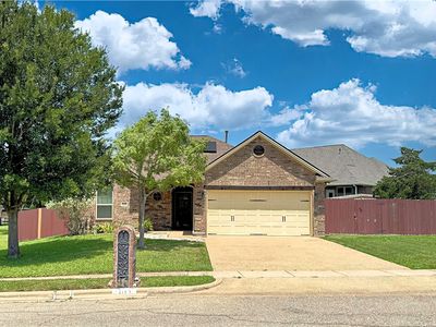 2105 Ella Ln