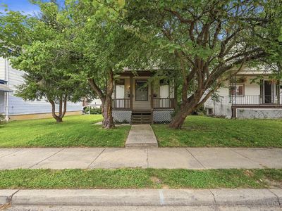 5121 Globe Ave