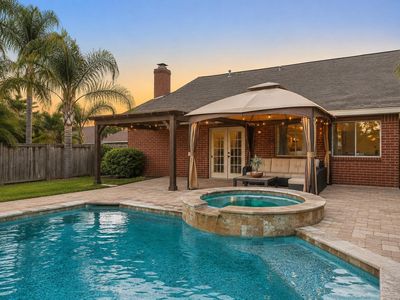6427 Hunterstone Ct