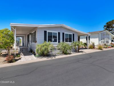 92 Poinsettia Gardens Dr