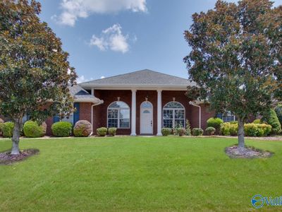 141 Robin Song Ln