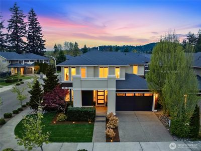 3806 NE 23rd Place