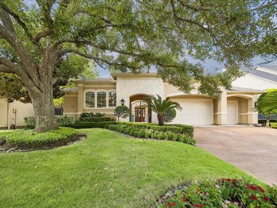 11927 Legend Manor Dr