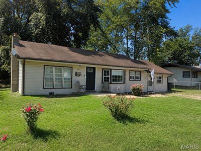 Property at 619 E National Ave, Richland, MO