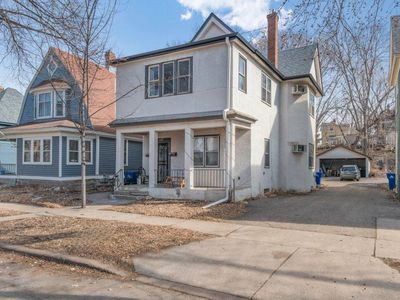 620 Bates Ave