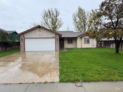 2605 Pebble Way