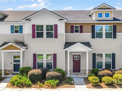 92 Reese Way