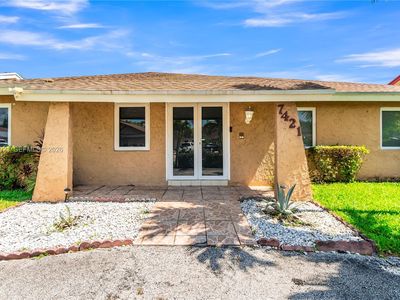 7421 SW 14th Ct