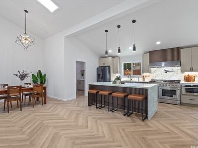 98-1605 Piki St