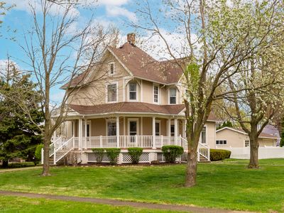 408 W First North St
