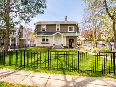 350 Hutchinson Boulevard