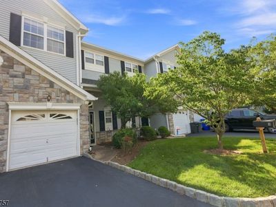 9 Bridgepointe Dr