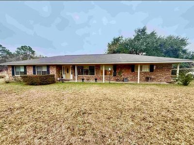 12471 Briarwood Dr E