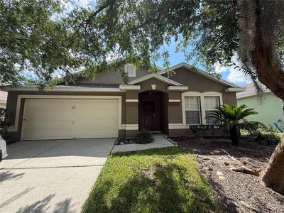 521 Castlemain Cir