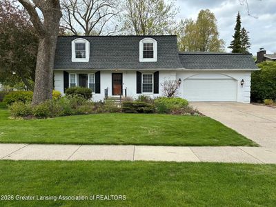 1012 Fox Hills Dr