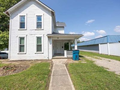 728 S Main St