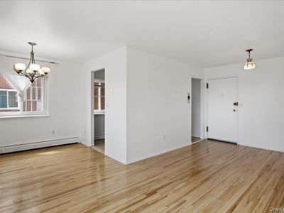 900 Midland Avenue #2D