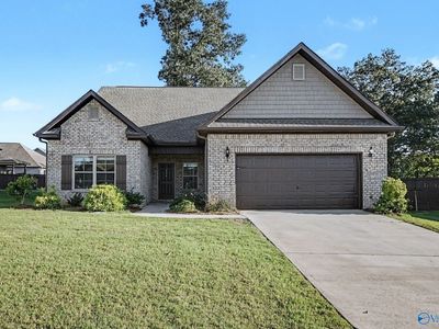 Property at 104 Rose Valley Dr, New Market, AL