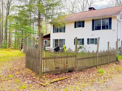 121 Ledgewood Dr