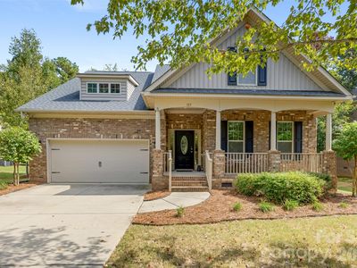 317 Windy Pine Dr