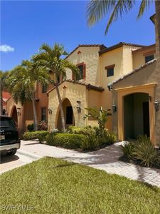 11220 Paseo Grande Blvd APT 5207