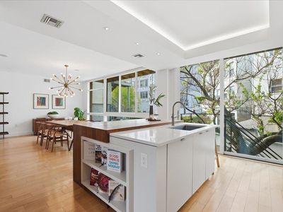 353-355 4th St