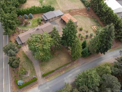 6690 Aumsville Hwy SE