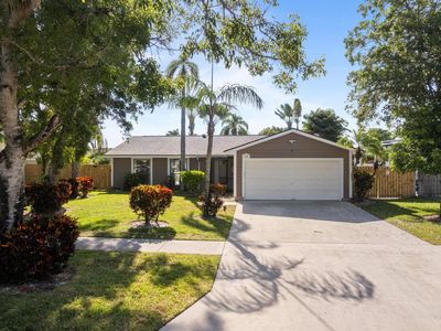 Property at 108 Cambridge Lane, Royal Palm Beach, FL