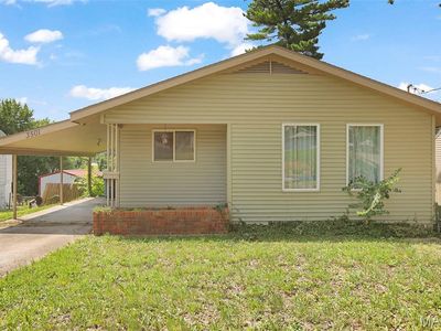 Property at 3501 Bloomer Dr, Alton, IL