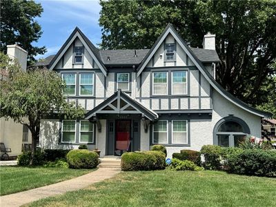 1020 W 71st Ter