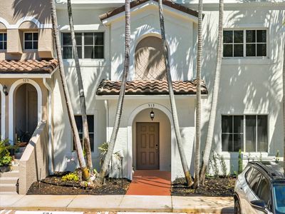 513 Bayfront Drive