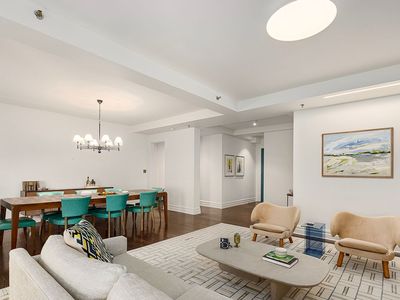 203 W 90th St APT 5C