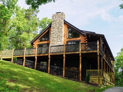 2676 Thompson Station Rd E