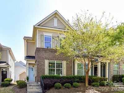 2718 Tranquil Oak Pl