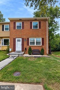 14640 Earlham Ct