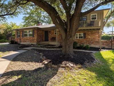 501 Ridgeview Dr