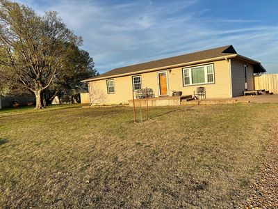 Property at 814 N Logan St, Attica, KS