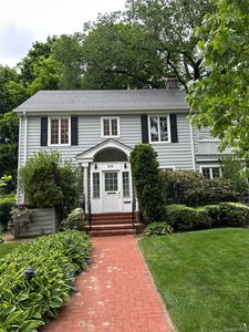 915 Palmer Road