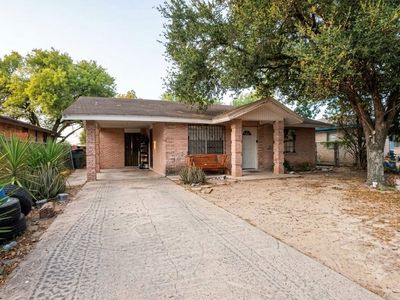 313 E Chaparral St
