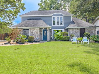 13411 Lakecrest Dr